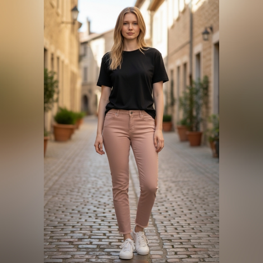 LOFT Women's PEACH Jeans SIZE 27/4